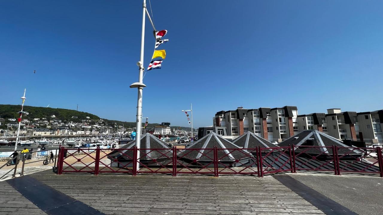 Le Maritime, Front De Mer Et Parking Sous-Terrain Fécamp Eksteriør billede